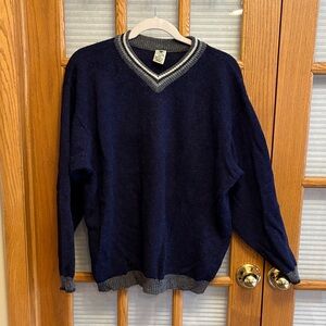 EUC Columbia 100% Wool Men's Navy V-Neck Sweater vintage